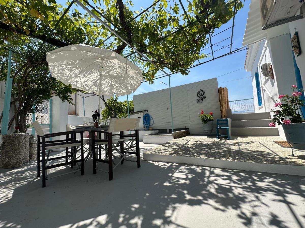 Brinia Cosy Apartment Poros Town ภายนอก รูปภาพ