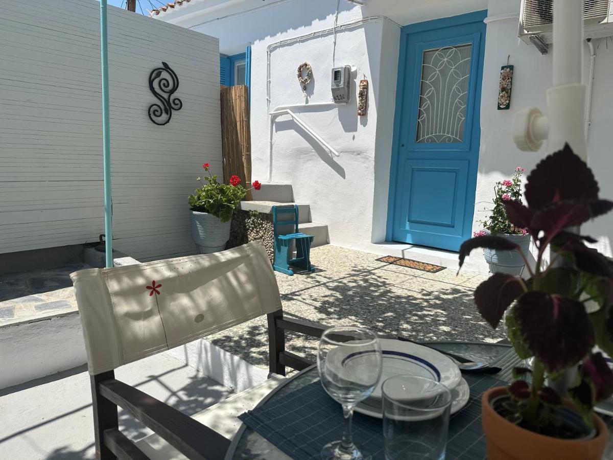 Brinia Cosy Apartment Poros Town ภายนอก รูปภาพ